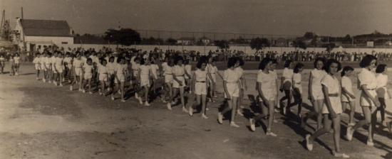 FDL Entrée stade 1952 scolaire160